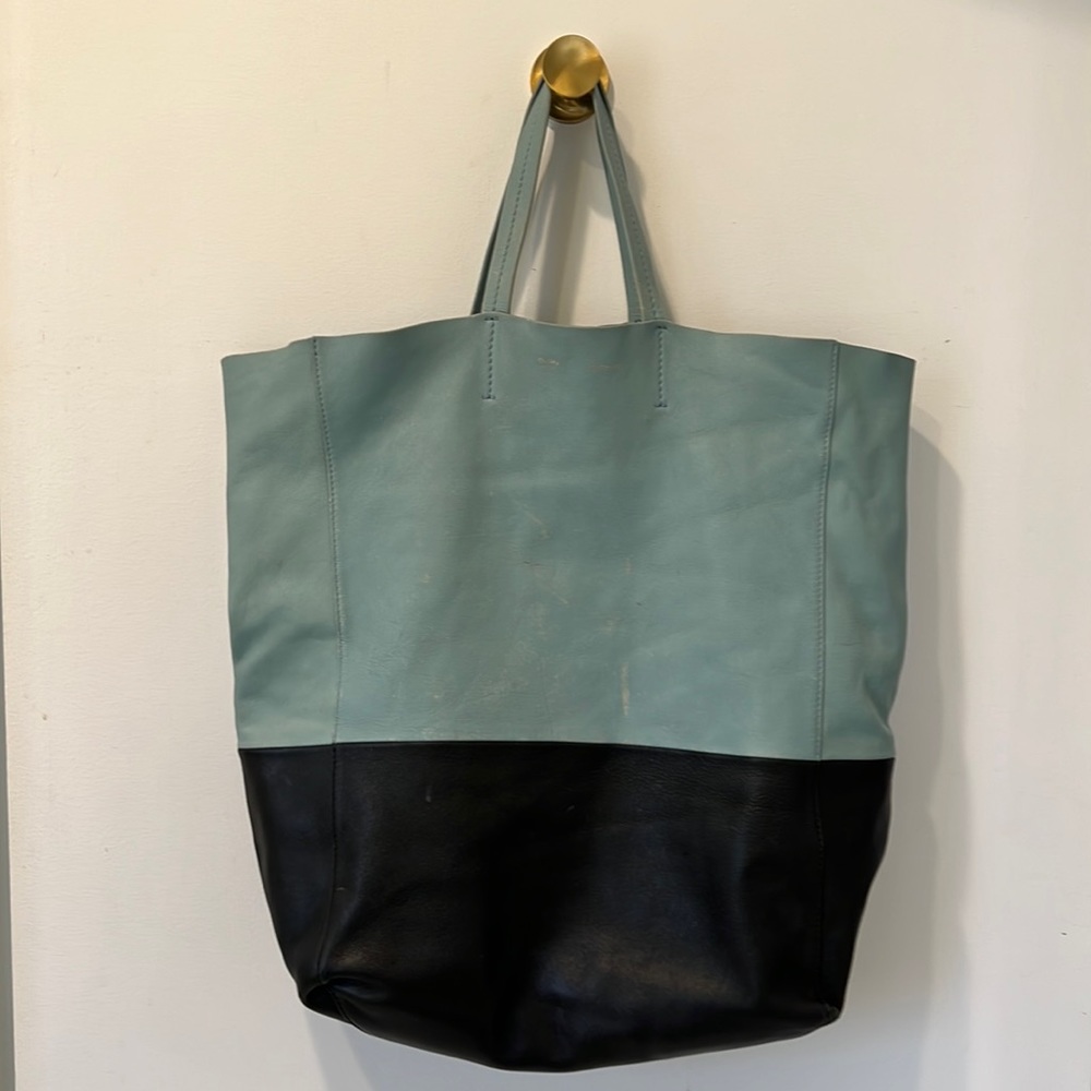Celine Cabas tote